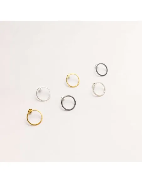 Cercei PLATTITUDE EMPTY CIRCLES Minimal, realizati manual. - Monom