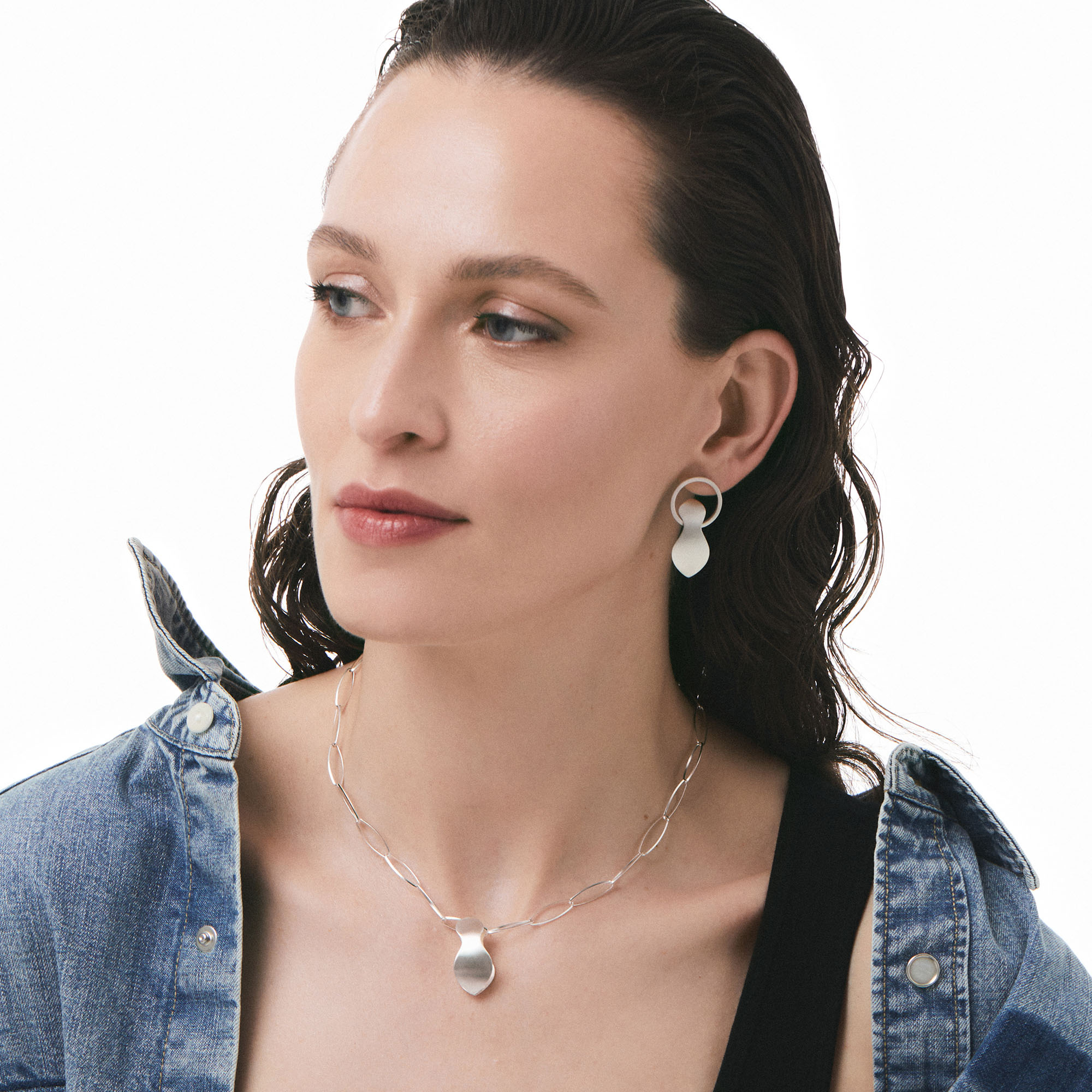 AURA necklace Minimalist, handcrafted - Monom 2