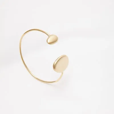 SIA Minimal Bracelet, handcrafted. - Monom
