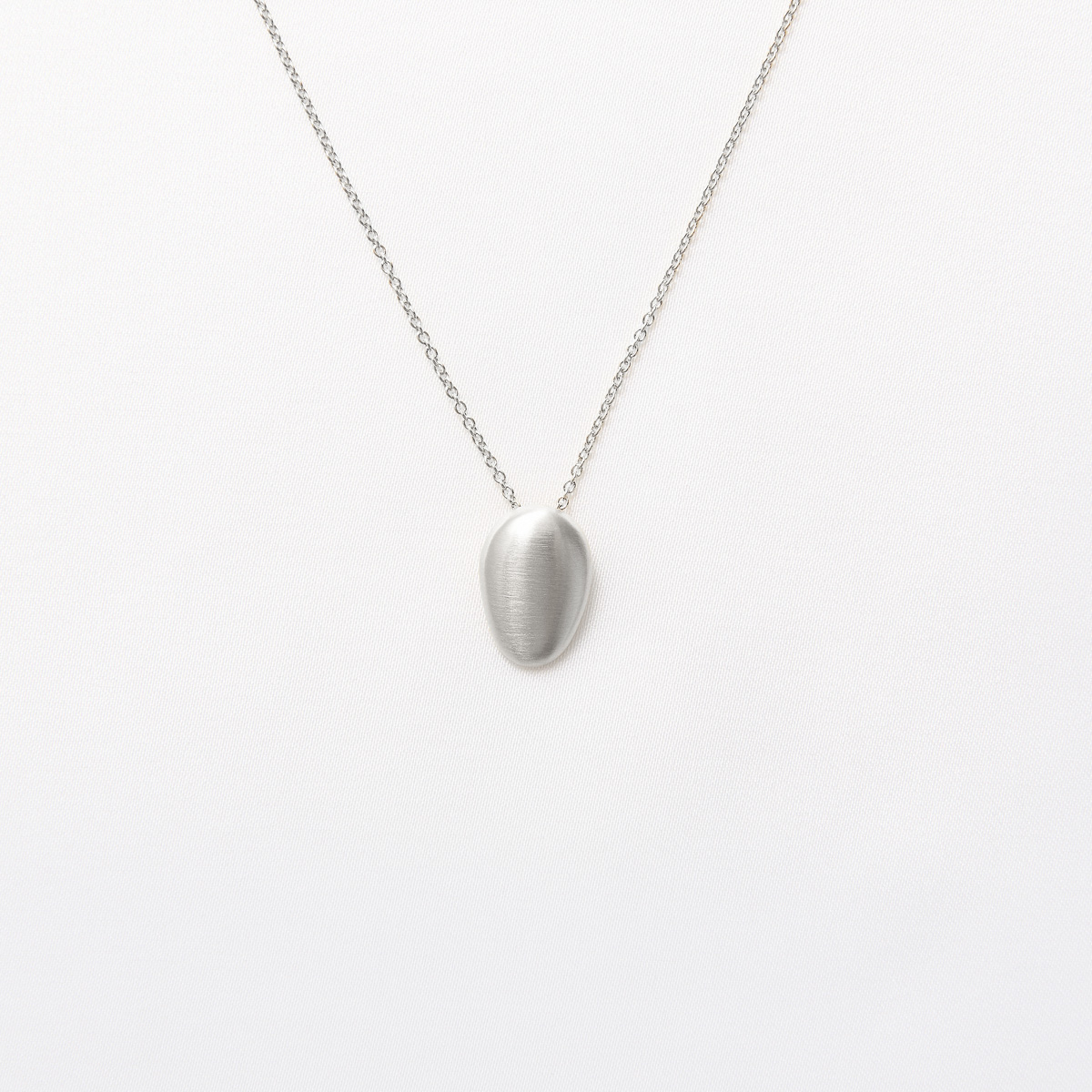 Colier SIA Minimal, realizat manual. - Monom