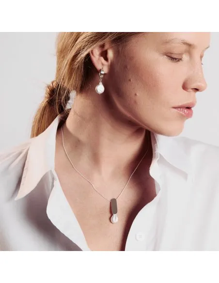 The Troia Pendant necklace Minimalist, handcrafted - Monom